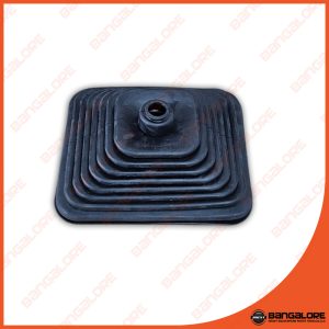 GEAR LEVER BOOT / IU348158